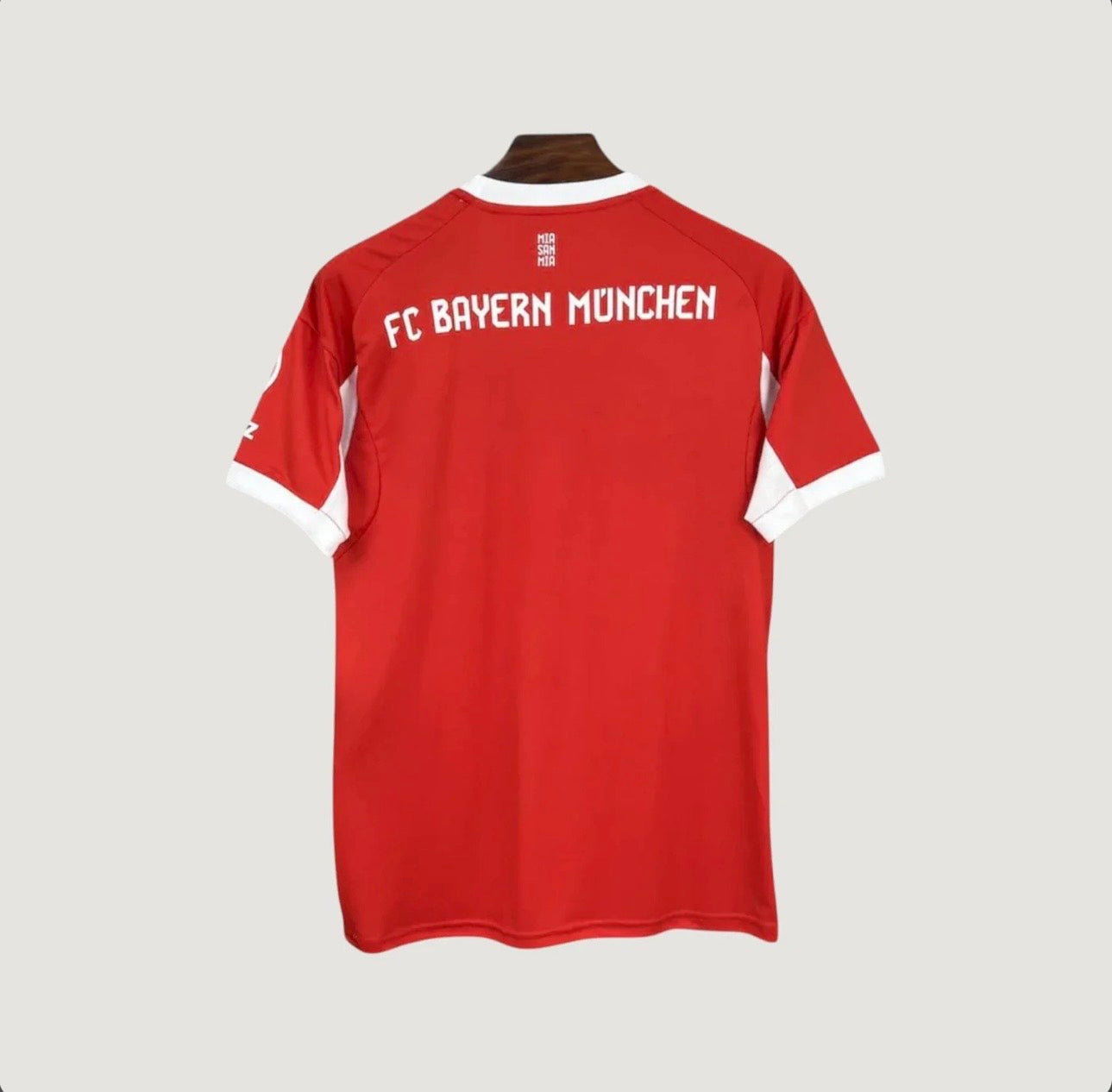 BAYERN MUNICH - Maillot Domicile 25/26 Rouge et Blanc